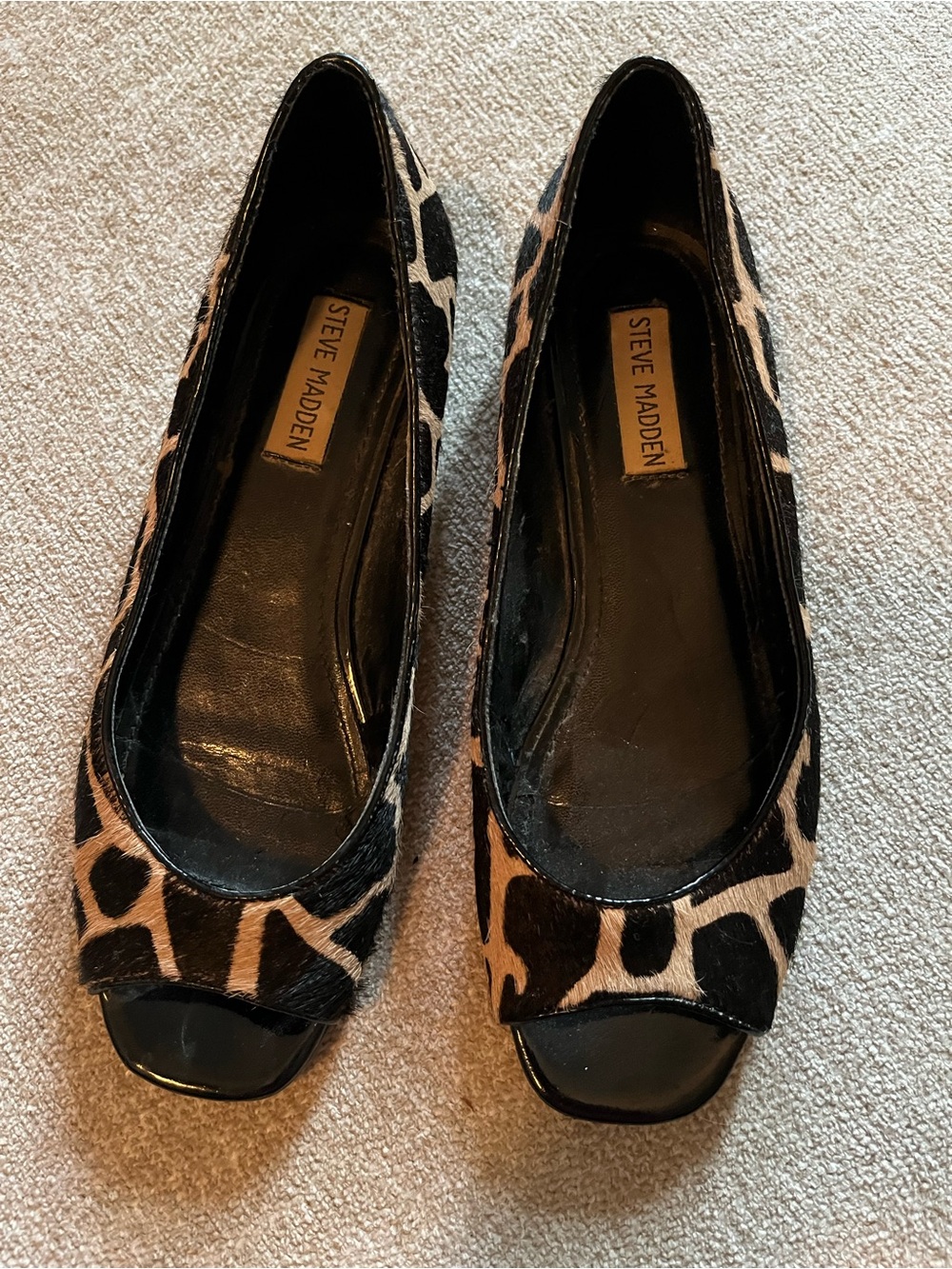 Steve Madden Giraffe-Print Peep-Toe Flats in Black and Tan
